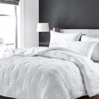 Seersucker comforter