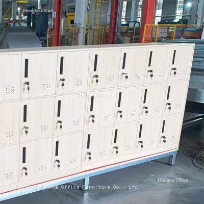 Hengna 18-Door Multi-Unit Steel Locker for Public Facilities – Secure Storage for Visitors and Staff