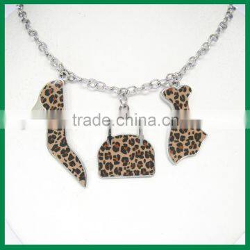 Lady Charms With Leopard Pattern Necklace photo-2