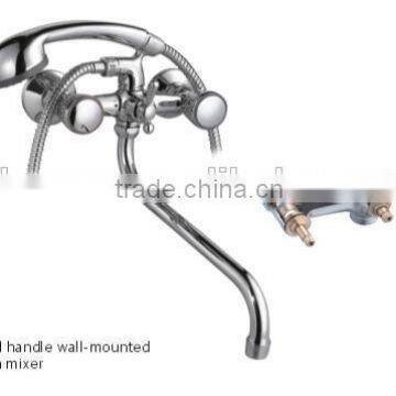 Double handle Brass / Zinc alloy kitchen faucet