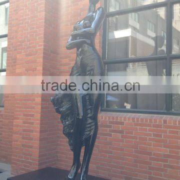 Art Sculpture of Fiberglass Resin Statue for Garden Decoration photo-2