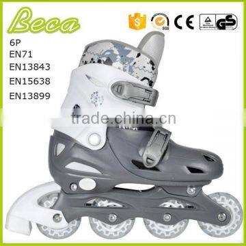 china manufacture plastic chassis flashing roller skate for Holland