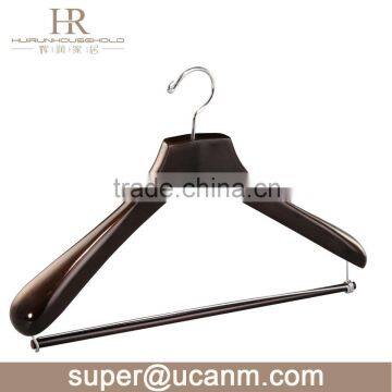 HRW-8604M reddish brown wooden coat hanger