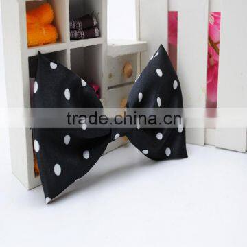 Wholesale Fashion Printed Ribbon Pre Tied for Dog Decoration
