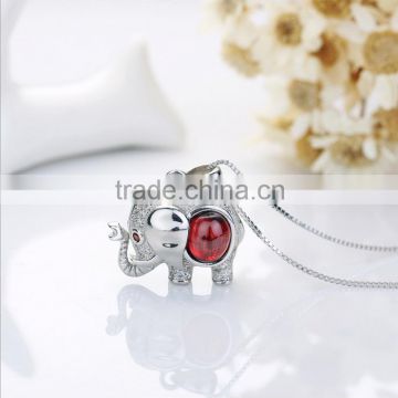 Silver elephant pendant with ruby fashion new design