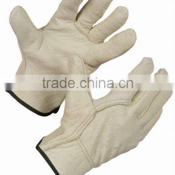 Pig grain driver glove