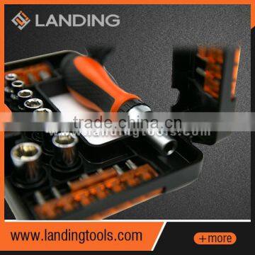China Manufacturer Excellent Material Promotional Screwdriver photo-2