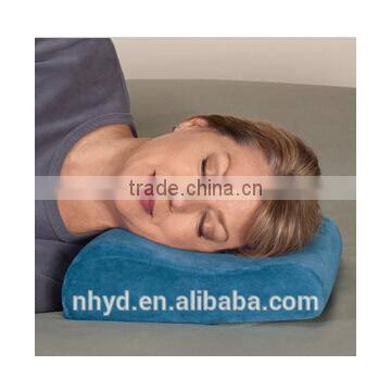 SMALL COMFORT MEMORY FOAM BED TRAVEL PILLOW CAR BACK PILLOW WITH BELT photo-2