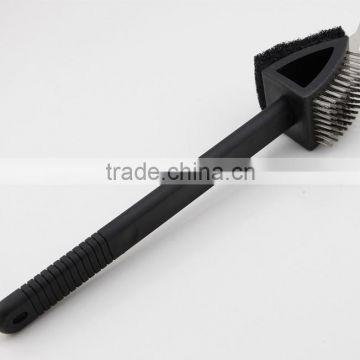 BBQ Grill Cleaning Brush with stainless steel scraper