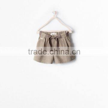 fashional girls short pants with belt