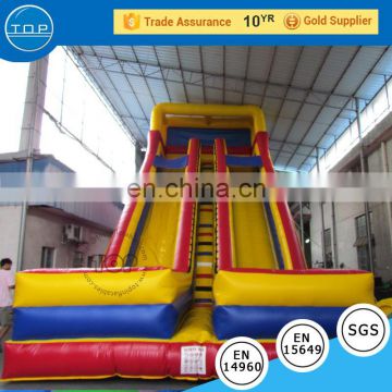 TOP INFLATABLES Multifunctional banzai typhoon twist inflatable for kids long water slide