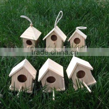 Different sizes natural solid wood bird houses, customized houses for bird wood