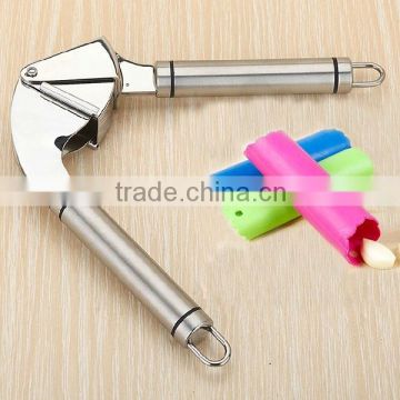 Garlic Press 2 piece in one High Quality Stainless Steel garlic press+ silicone Rolling Tube Peeler Kitchen garlic presser