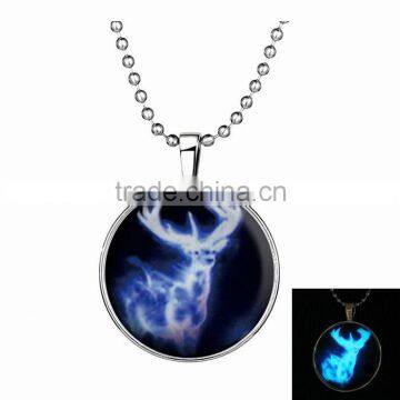 Night Lights animal photo crystal pendant fashion reindeers necklace