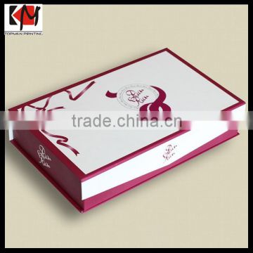 Custom Designed Magnetic Closure Cardboard Gift Box Fancy Paper Box Packaging