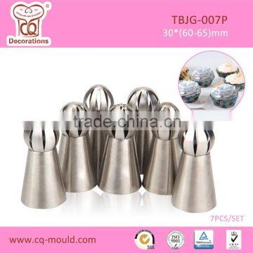 Russian pastry nozzle / Piping tips for cake decorating