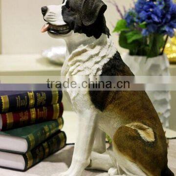 La simulation de Saint - Bernard antique resin statue chien