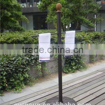 Garden and Outdoor Use Rattan Colthes Hanger photo-3