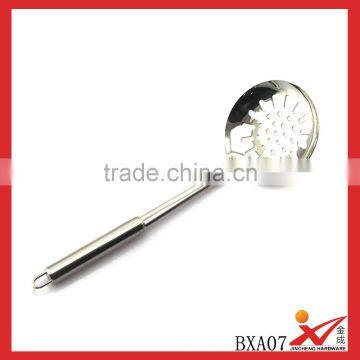wholesaler Stainless steel dinnner Spoon factory