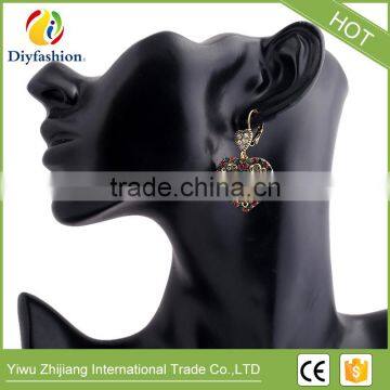 Retro Bohemian Dirr Heart-shaped Resin Gold Plated Ear Clip photo-6