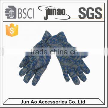 Polar fleece winter glove