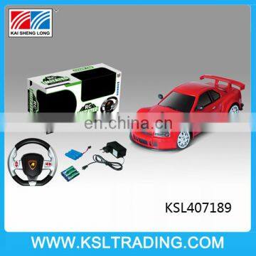 4 channel 1:18 scale remote control toy car with light