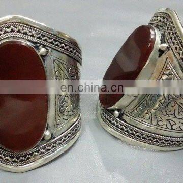 (KB-00002) Afghan Best Quality Low Cost tribal agate Cuff