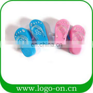 Promotional Funny Wind Up Chain Teeth jumping flip-flops toys