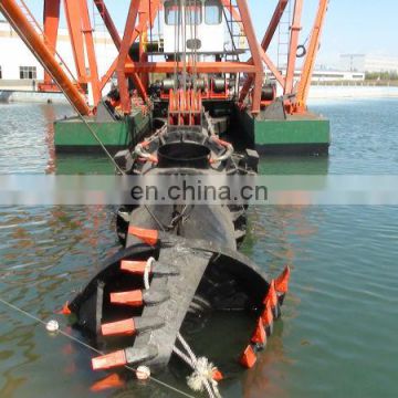 Sand suction dredging machine