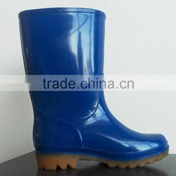 China fashion rain boots with in industry . pvc boots