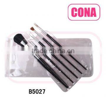 various style make up brushes set