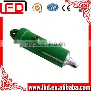 Marine crane two-way hydraulic tilt cylinder