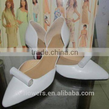 Handemade high quality China ladies beautiful flat shoes