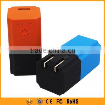 custom logo 18650 battery 2400mah ac power bank
