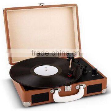 A portable phonograph for the use of school teaching with the function of Bluetooth and USB