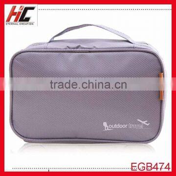 Wholesale hot sale promotional cheap basics mens travel cosmetic bag