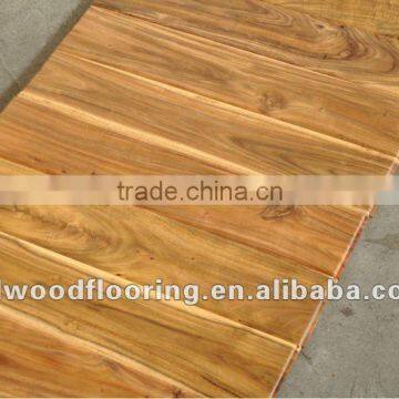 Acacia natural hardwood flooring satisfied by Mohawk