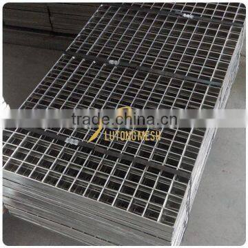 Best Price Outdoor Project Platform Steel Grating From Factory photo-3