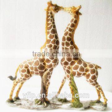 Resin Animal Two Kissing Deer Figurine for Home Decoration