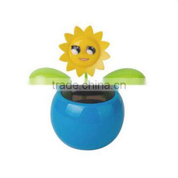 Plastic colorful flip flap solar flower shake solar toys flower