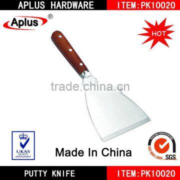 putty knives/plastic handle scrapers