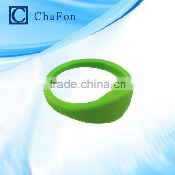 Logo Printing Rfid Silicone Smart Bracelet photo-3