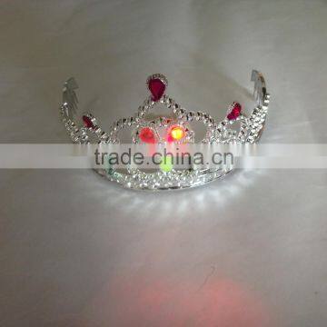 plastic crown with light