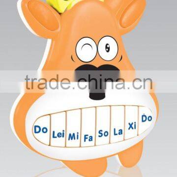 2015 Hot Sale Electronic Educational Musical Instrument Christmas Deer Shape Keyboard for Kids/keyboard Learning Machine Toys photo-2