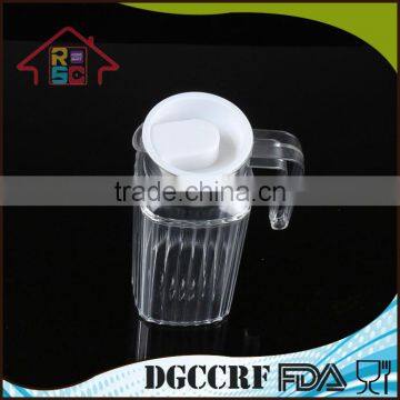 Plastic Jug With Lid For Water Juice Pouring, Plastic Pitcher With Strip Design