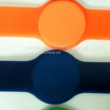 Gorgeous Waterproof Low Price RFID Silicone Wristband 13.56MHz