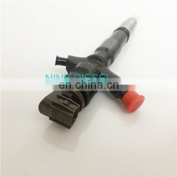 Auto Part Diesel Injector 095000-5250 23670-39085 Common Rail Injector