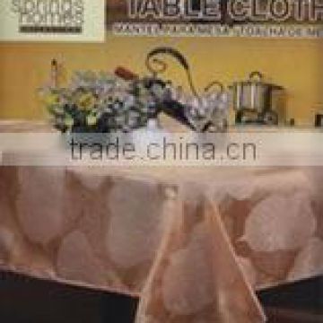 New Design Ready Made Polyester Jacquard Hot Selling Tablecloth