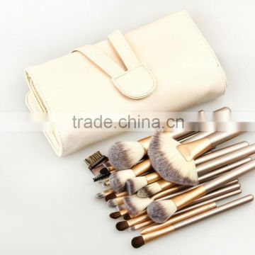 Concealer,Shaving Brush,Foundation,Blusher Used With and Synthetic Hair Brush Material makeup brush kit