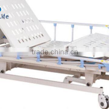 Three rocker 3 crank manual hospital bed